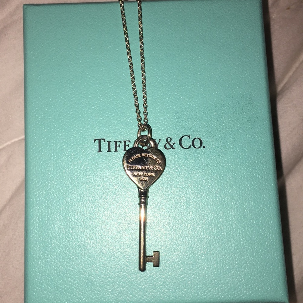 Tiffany necklace gently used great condition!